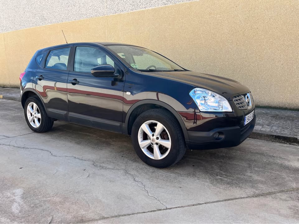 Vista frontal Nissan Qashqai