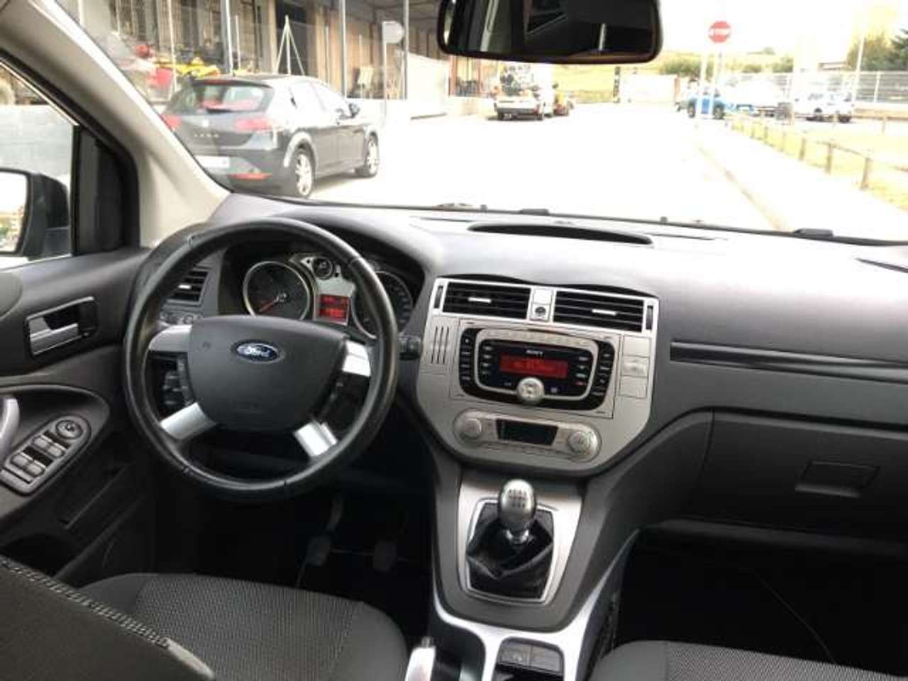 Ford Kuga 2013 foto 6