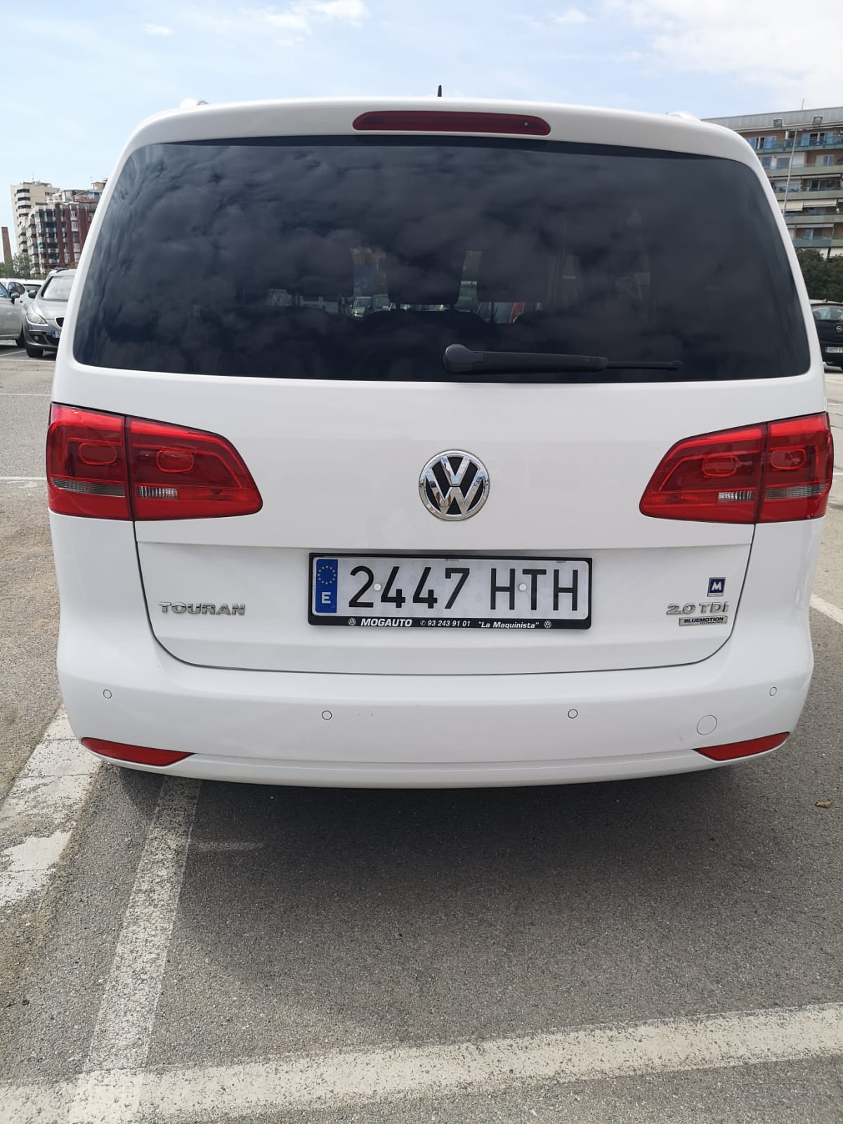 Volkswagen Touran 2013 vista trasera