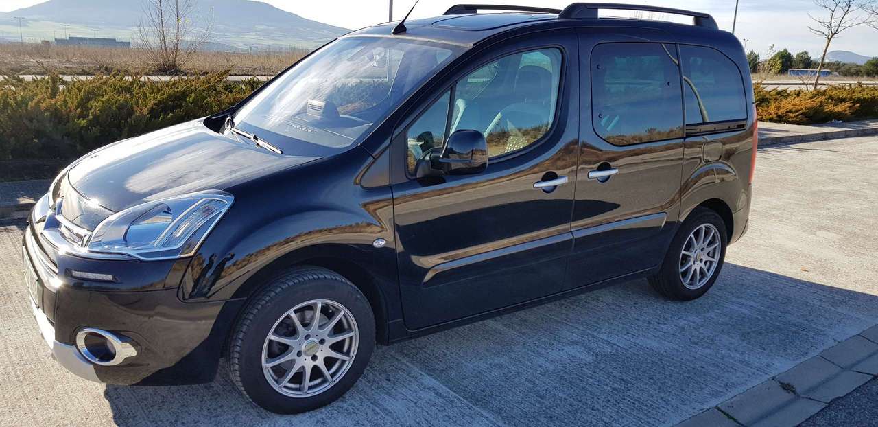Citroën Berlingo - vista lateral derecha