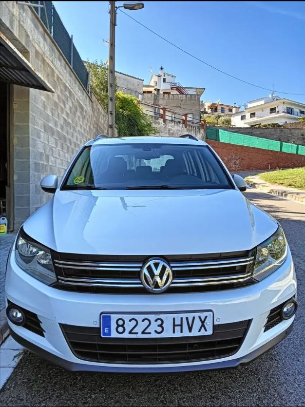 Volkswagen Tiguan vista frontal